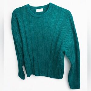 Double Zero‎ Turquoise Ribbed Women's Sweater. Pet free/ smoke free home